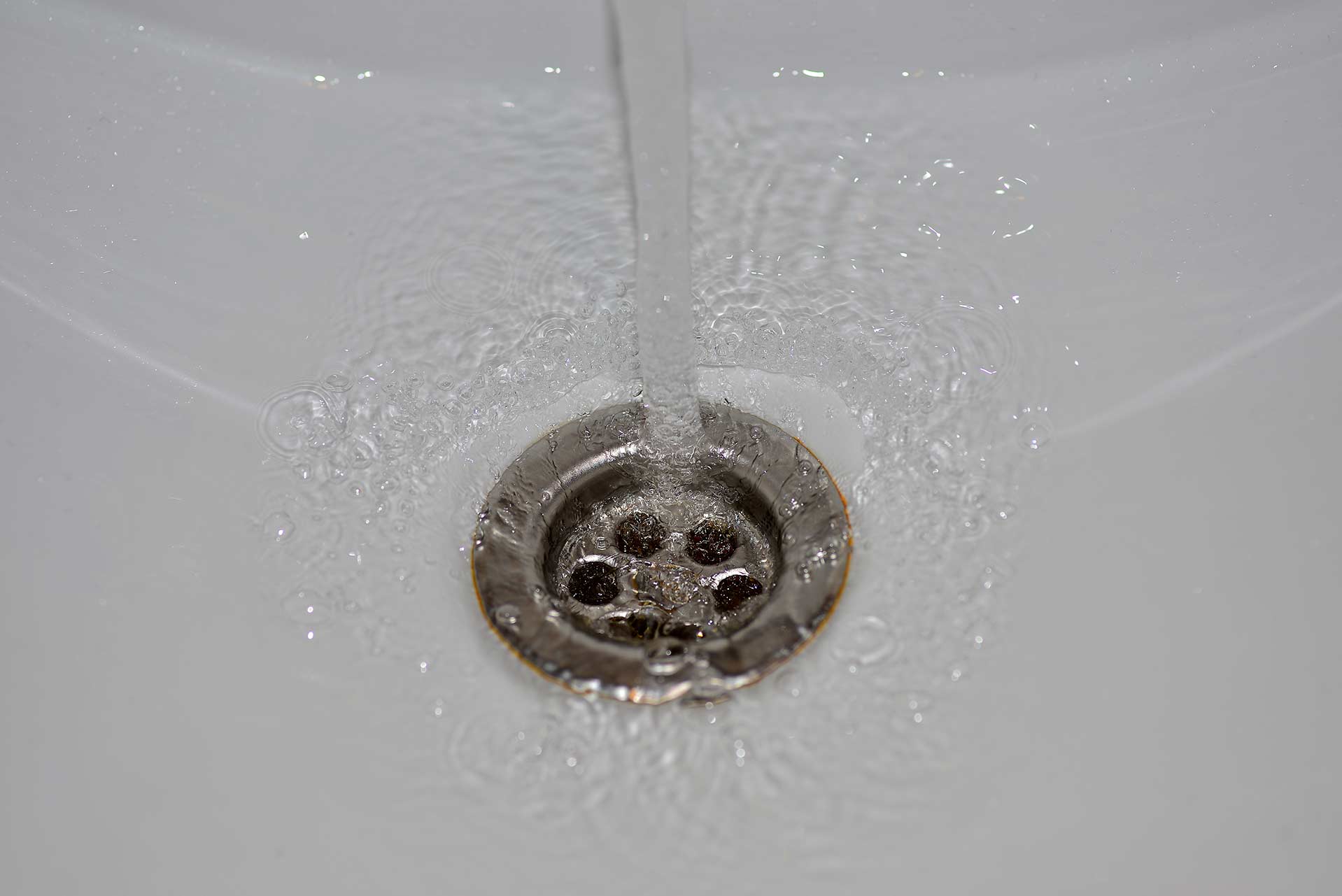 A2B Drains provides services to unblock blocked sinks and drains for properties in Havant.